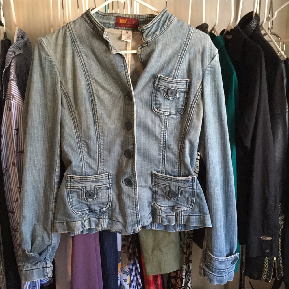 Flattering denim jean jacket